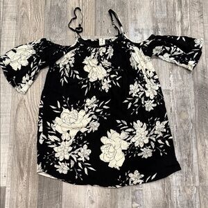 Billabong off the shoulder top, small